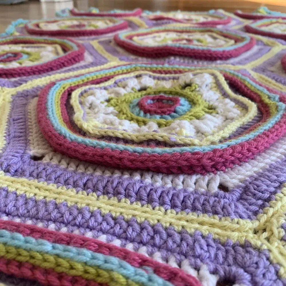 Granny Square Octagons Cotton Crocheted Afghan approx. 32x45” Multicolored Wheel
